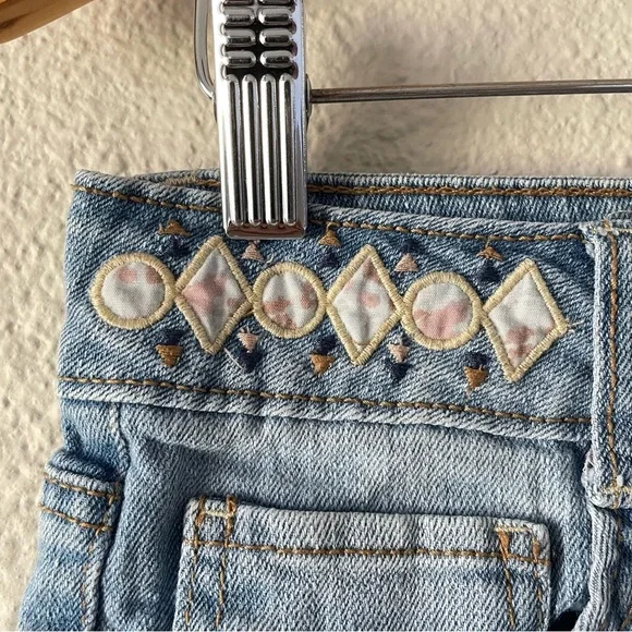 VTG L.E.I. Ashley Low Rise Micro Mini Shorts Junior 7 Light Wash Embroidered Y2K - Picture 4 of 15